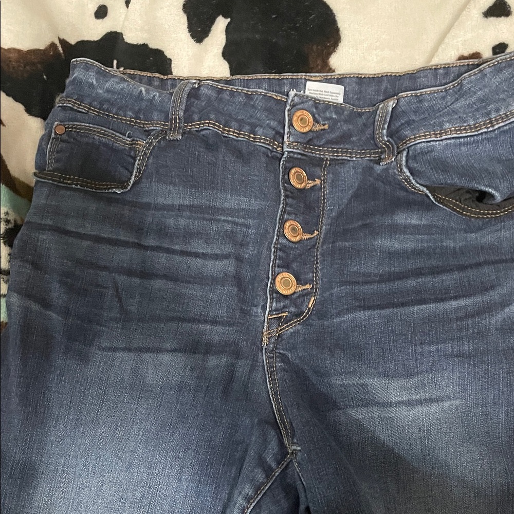 women’s jean shorts